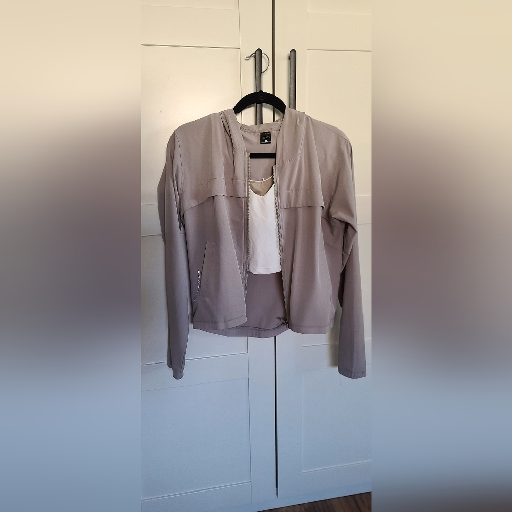 Cropped Windbreaker